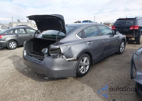 2015 Nissan Altima 2.5 Sv z USA, uszkodzony, nr VIN 1N4AL3AP5FC460275